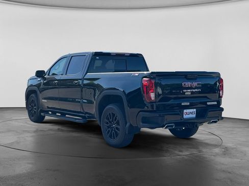 Used 2024 GMC Sierra 1500 Elevation w/ Elevation Premium Package AWD/4WD image 8