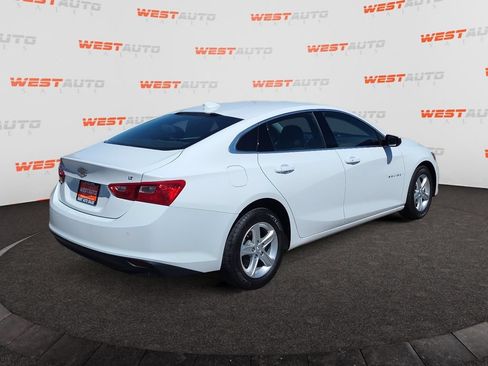 Used 2024 Chevrolet Malibu LT FWD image 5