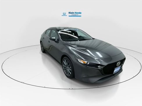 Used 2023 MAZDA MAZDA3 s FWD image 4