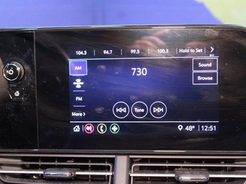 Used 2024 Chevrolet Trax LS w/ LS Convenience Package image 17