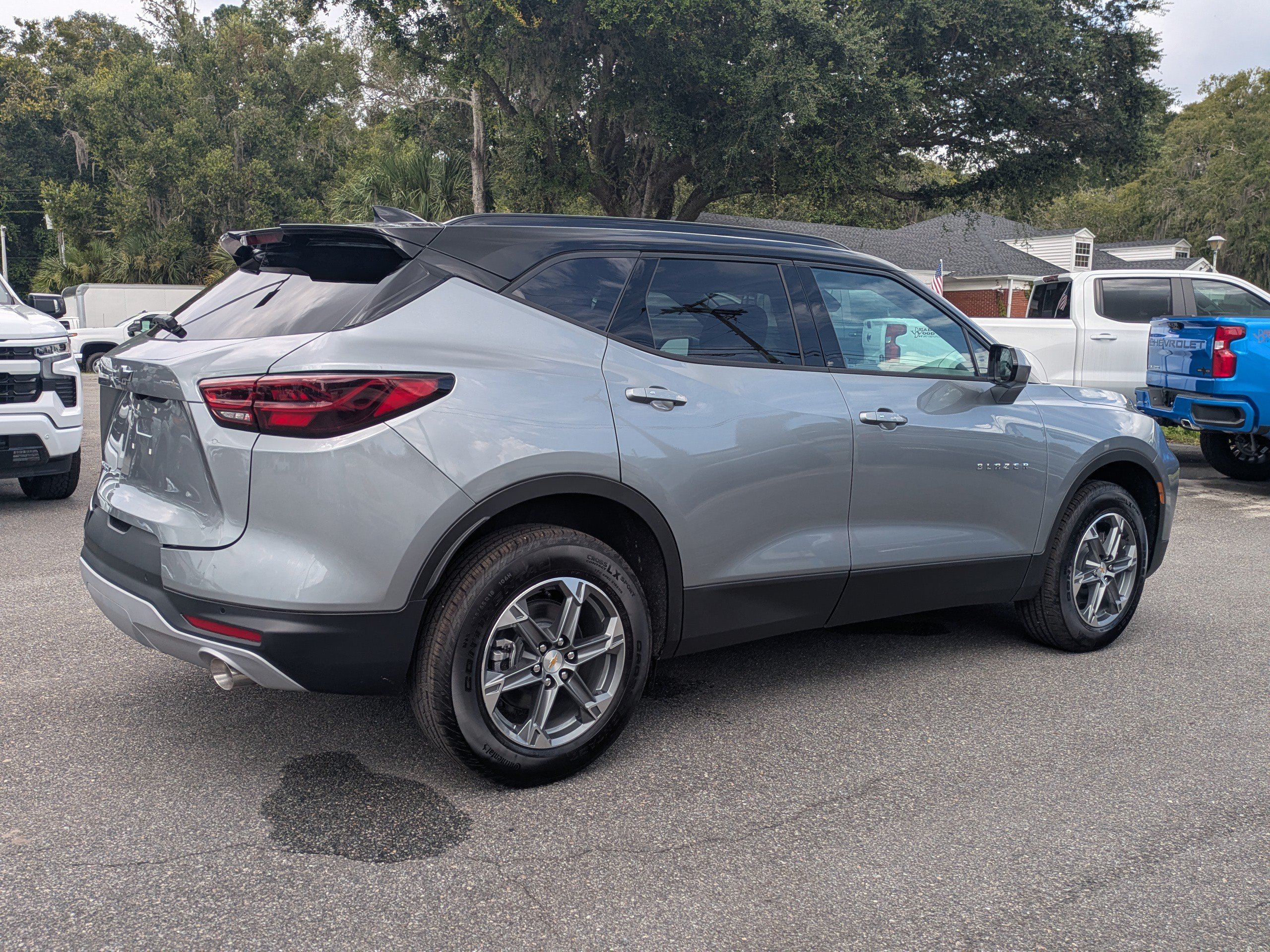 New 2026 Chevrolet Blazer LT w/ Convenience Package FWD image 4
