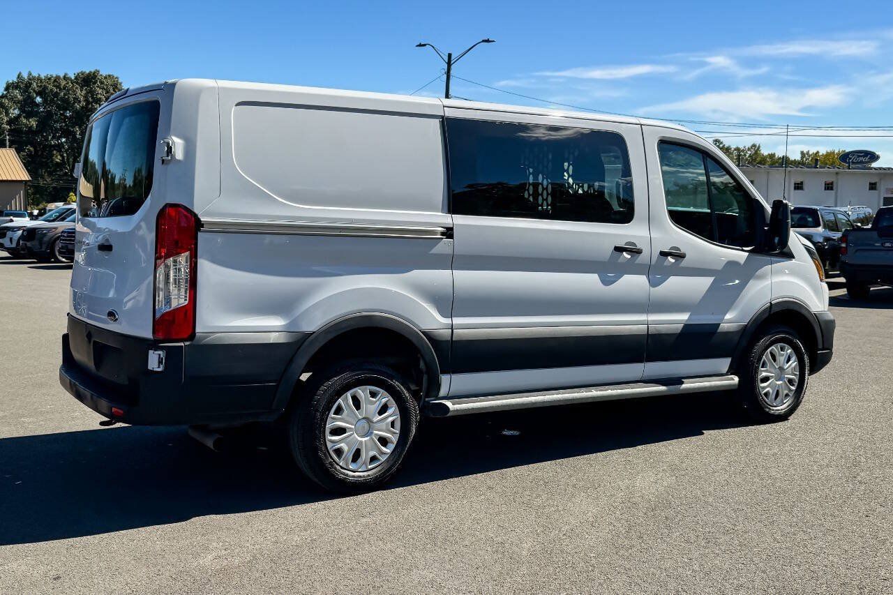 Used 2025 Ford Transit 250 Low Roof w/ Exterior Upgrade Package RWD image 3