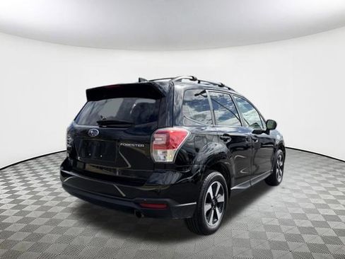 Used 2018 Subaru Forester 2.5i Limited image 9