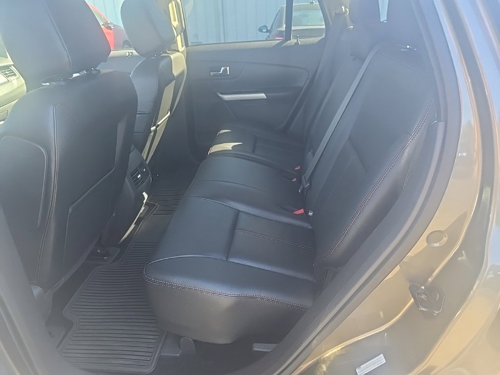 Used 2014 Ford Edge SEL w/ Equipment Group 204A FWD image 10
