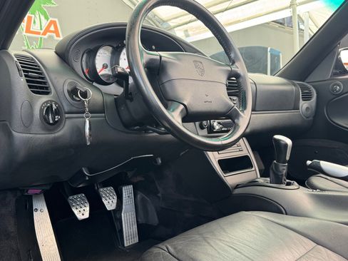 Used 1999 Porsche 911 Cabriolet image 24