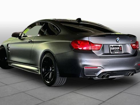Used 2017 BMW M4 Coupe image 11