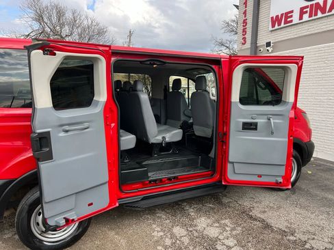 Used 2015 Ford Transit 150 XL image 22