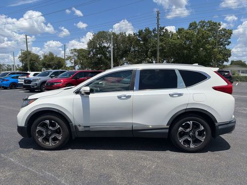 Used 2018 Honda CR-V Touring image 4
