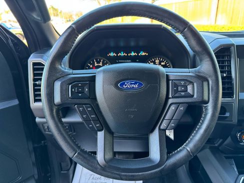 Used 2019 Ford F150 XLT w/ Equipment Group 302A Luxury image 14