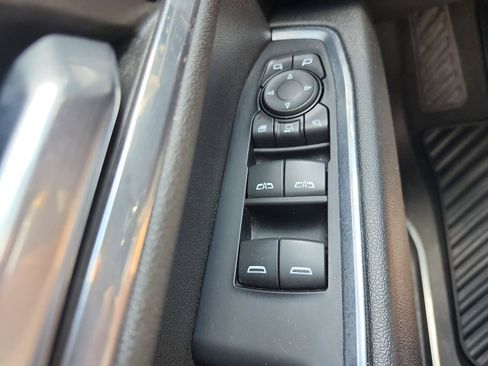 Used 2024 Chevrolet Silverado 2500 High Country w/ High Country Premium Package AWD/4WD image 24