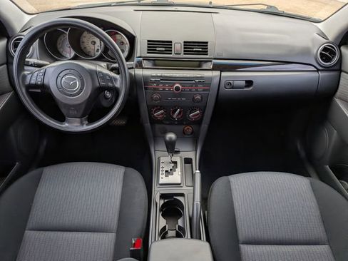 Used 2007 MAZDA MAZDA3 i Touring FWD image 24