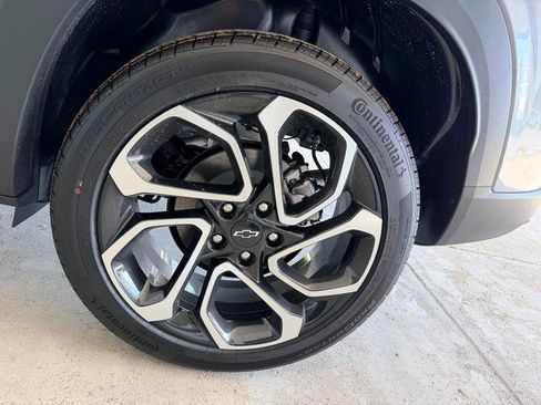 New 2026 Chevrolet Trax RS w/ Driver Confidence Package FWD image 11