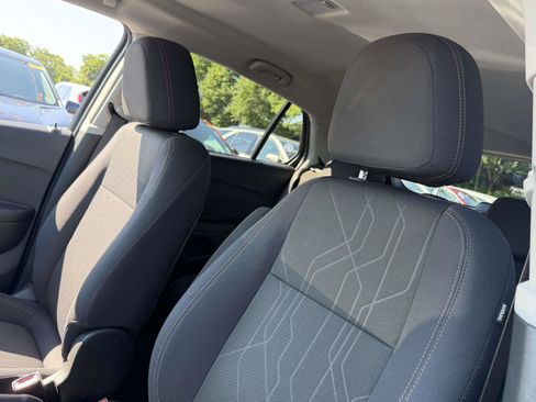 Certified 2020 Chevrolet Trax LT FWD image 11