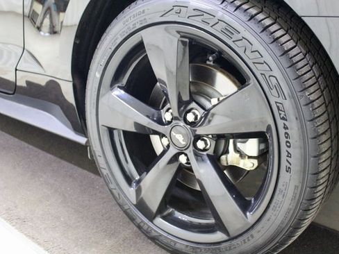 Used 2022 Ford Mustang GT w/ Equipment Group 301A image 17