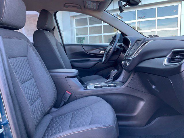 Used 2020 Chevrolet Equinox LT AWD/4WD image 23