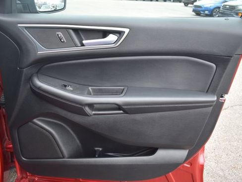 Used 2024 Ford Edge SEL w/ Convenience Package image 45