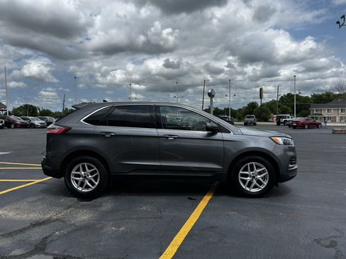 Used 2024 Ford Edge SEL AWD/4WD image 4