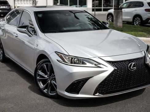 Used 2019 Lexus ES 350 F Sport w/ Accessory Package 2 FWD image 7