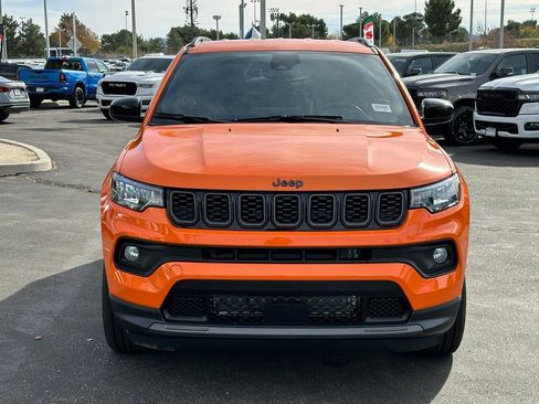 New 2026 Jeep Compass Latitude image 9
