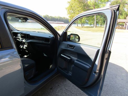 Certified 2024 Ford Maverick XLT w/ XLT Luxury Package image 18