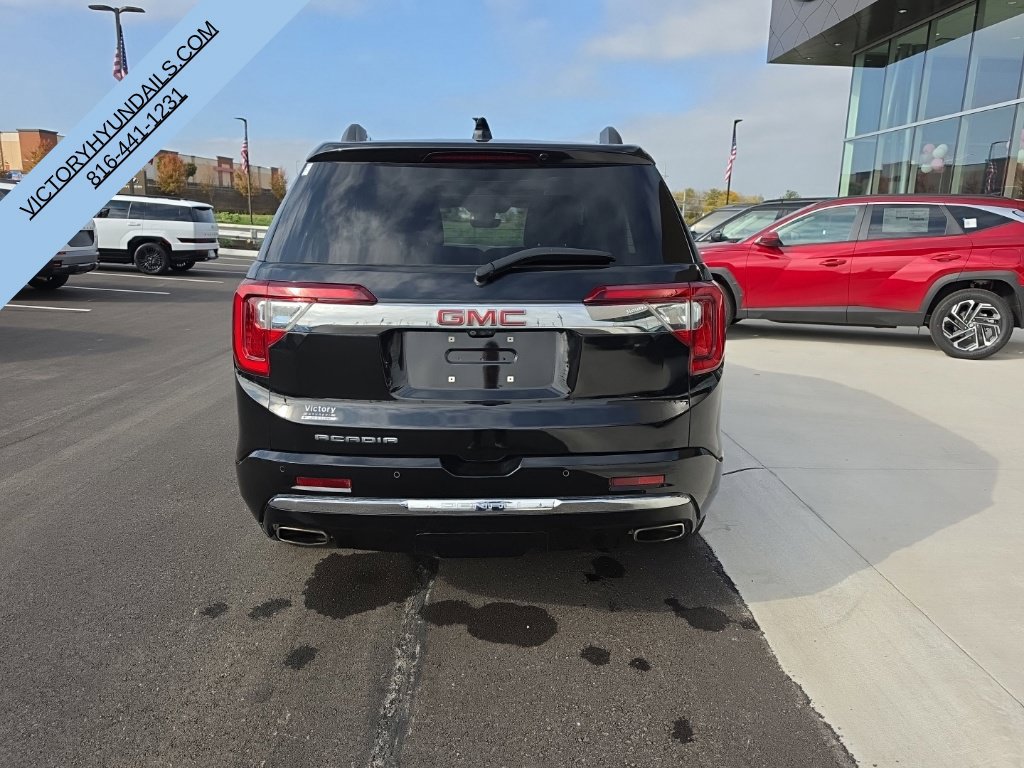 Used 2022 GMC Acadia Denali w/ Denali Ultimate Package FWD image 4