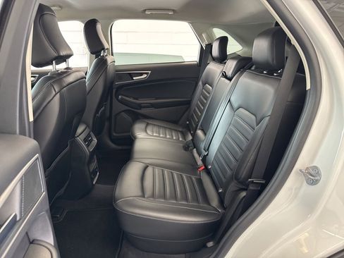 Used 2024 Ford Edge SEL w/ Convenience Package AWD/4WD image 36