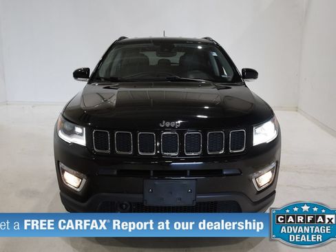 Used 2018 Jeep Compass Limited w/ Navigation Group AWD/4WD image 2