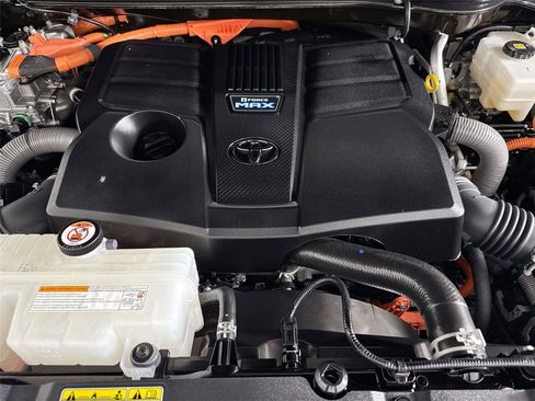 Certified 2024 Toyota Sequoia Platinum image 47