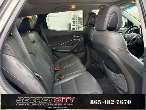 Used 2018 Hyundai Santa Fe Sport image 14