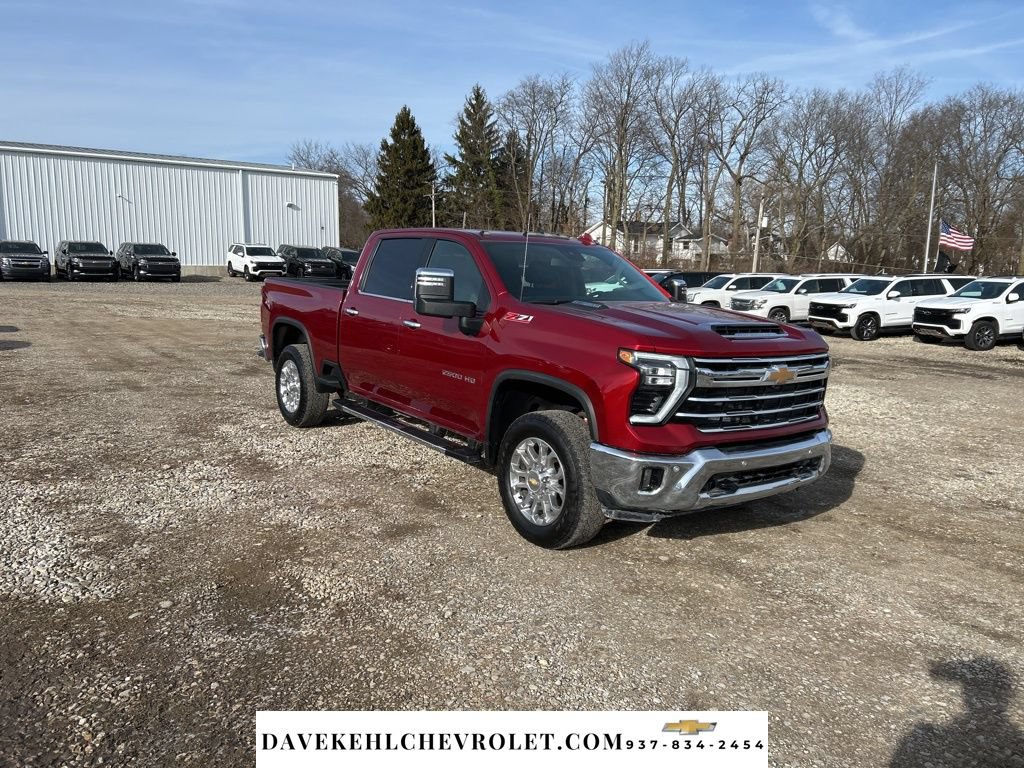 Used 2025 Chevrolet Silverado 2500 LTZ w/ LTZ Plus Package AWD/4WD image 7