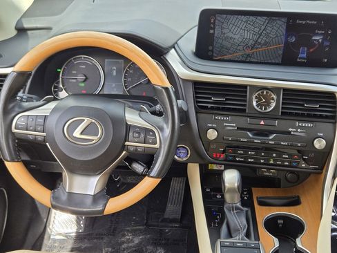 Used 2022 Lexus RX 450h AWD w/ Premium Package image 35