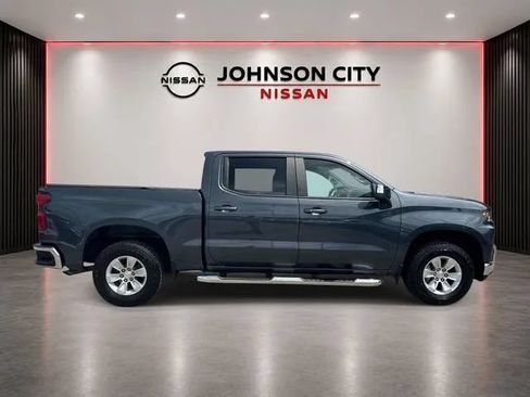 Used 2021 Chevrolet Silverado 1500 LT RWD image 3