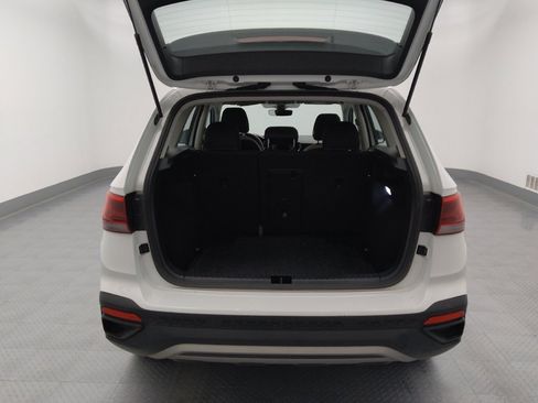 Used 2024 Volkswagen Taos S image 29