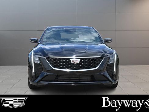 Used 2025 Cadillac CT5 Premium Luxury RWD image 2