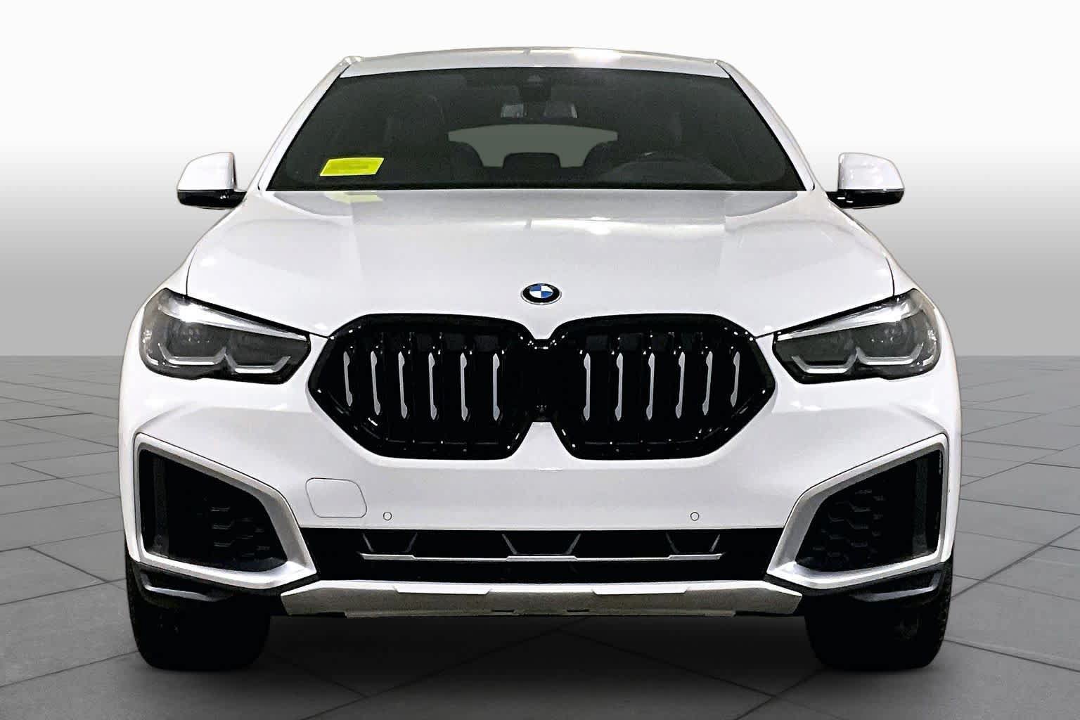 Used 2023 BMW X6 xDrive40i w/ Climate Comfort Package AWD/4WD image 3