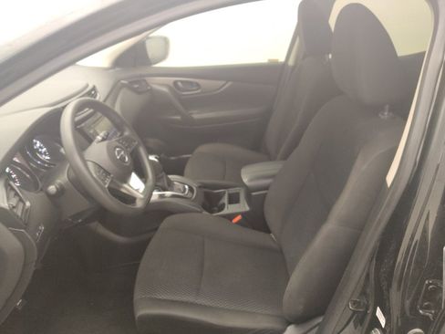Used 2020 Nissan Rogue Sport S FWD image 17