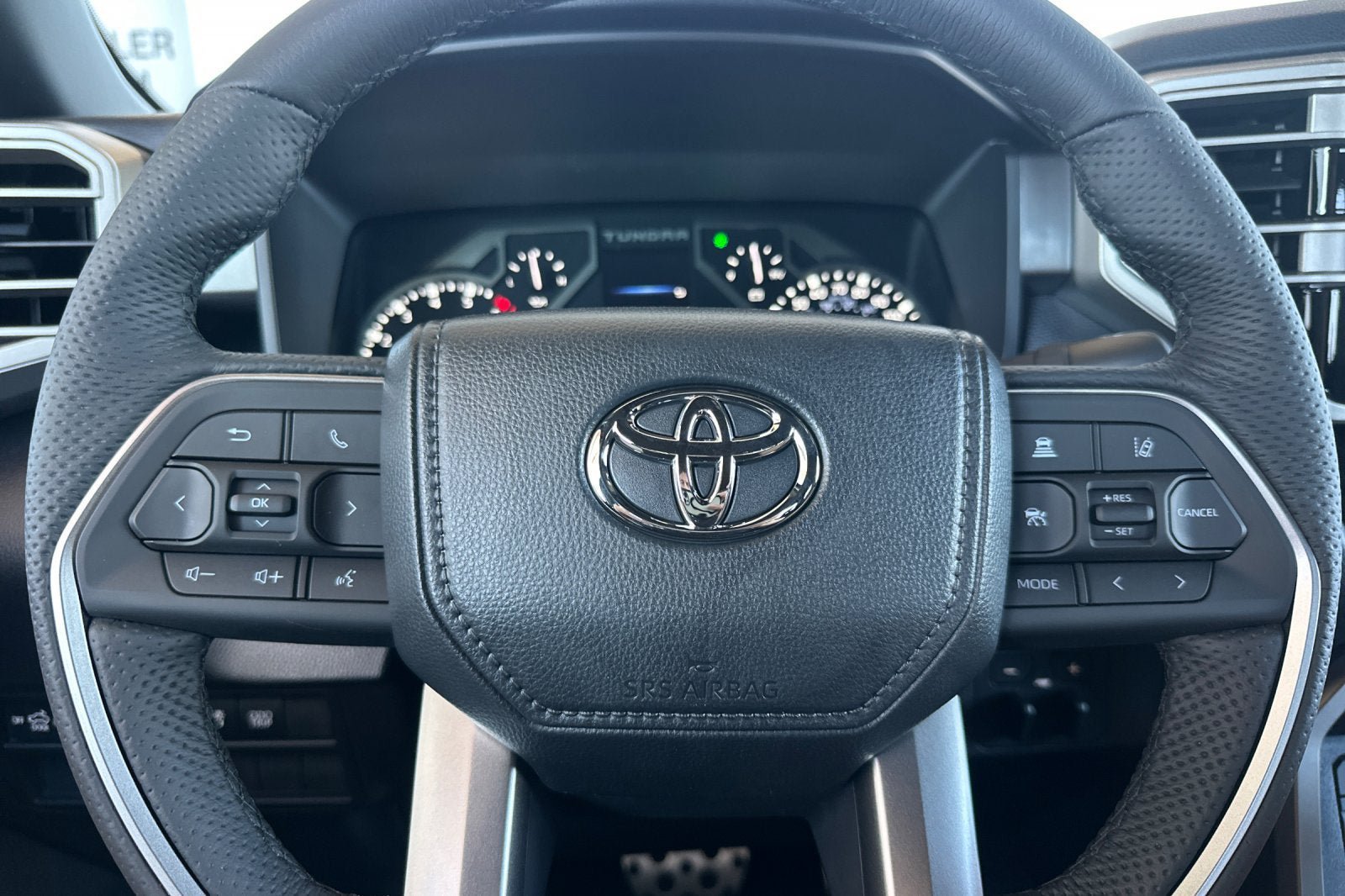 New 2026 Toyota Tundra SR5 w/ TRD Off-Road Package AWD/4WD image 23
