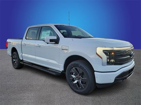 New 2023 Ford F150 Lightning Lariat image 2