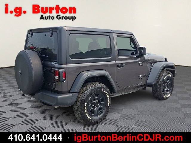 Used 2025 Jeep Wrangler Sport AWD/4WD image 6