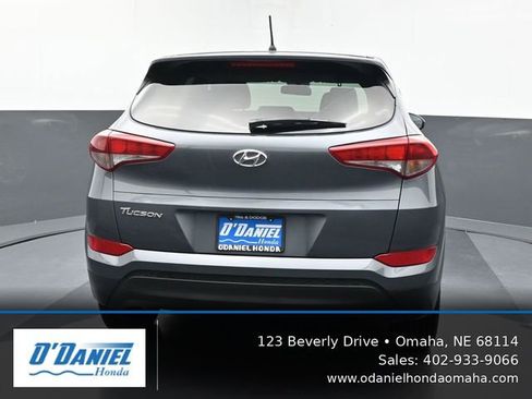 Used 2018 Hyundai Tucson SE w/ Cargo Package image 5
