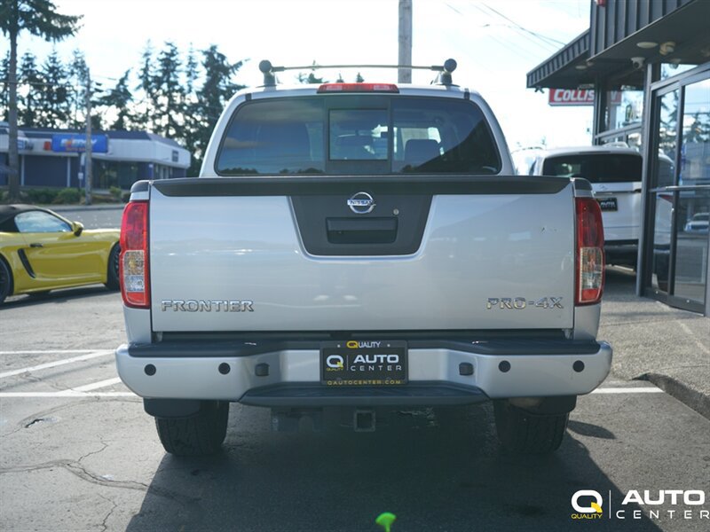 Used 2017 Nissan Frontier PRO-4X AWD/4WD image 6