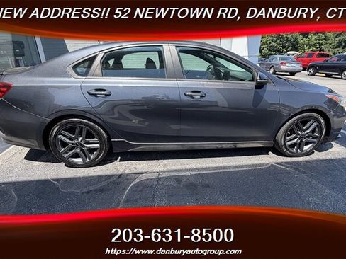 Used 2020 Kia Forte GT-Line w/ GT-Line Premium Package FWD image 6