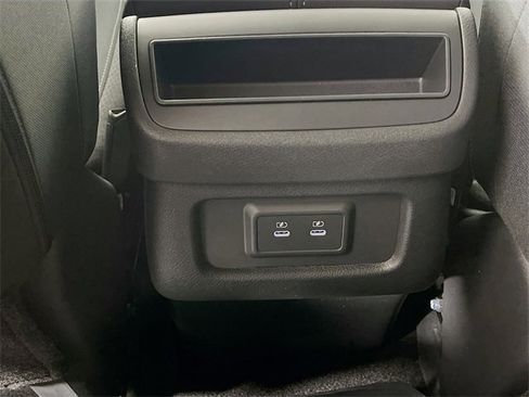 New 2026 Nissan Pathfinder SV image 15