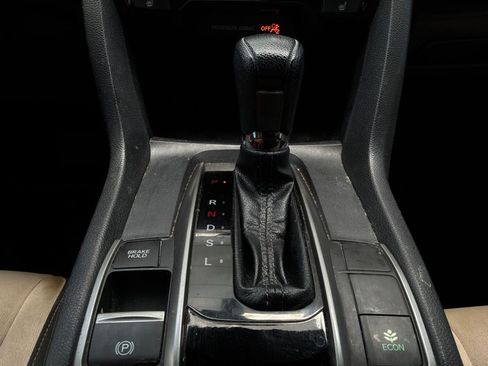 Used 2018 Honda Civic EX image 23
