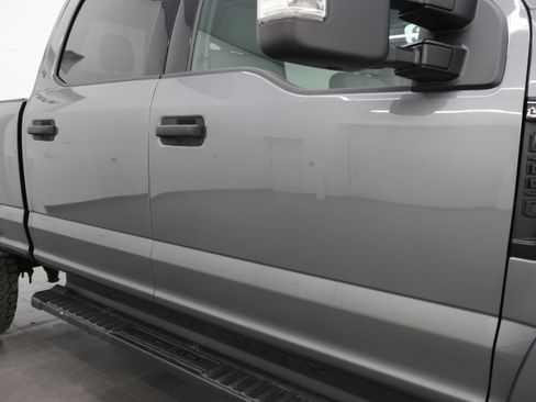 Used 2022 Ford F250 XLT w/ Black Appearance Package AWD/4WD image 91
