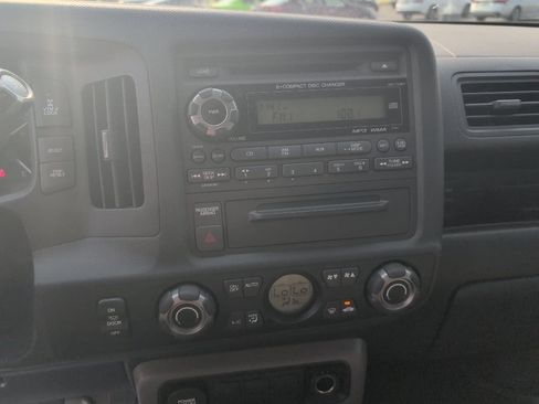 Used 2014 Honda Ridgeline RTS image 16