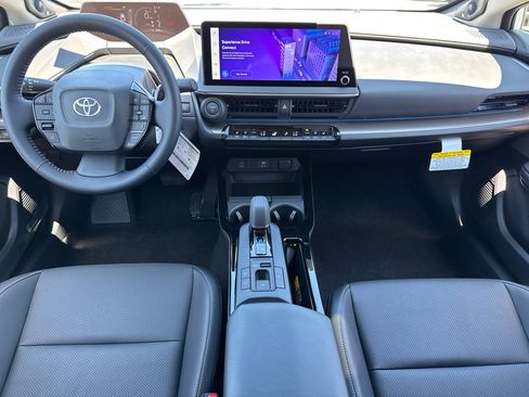 New 2027 Toyota Prius Limited FWD image 21