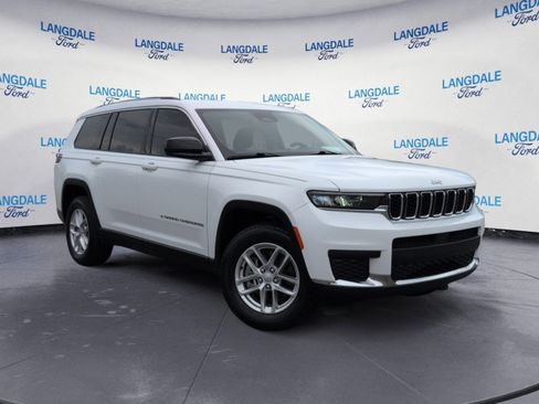 Used 2021 Jeep Grand Cherokee L Laredo w/ Luxury Tech Group I RWD image 2
