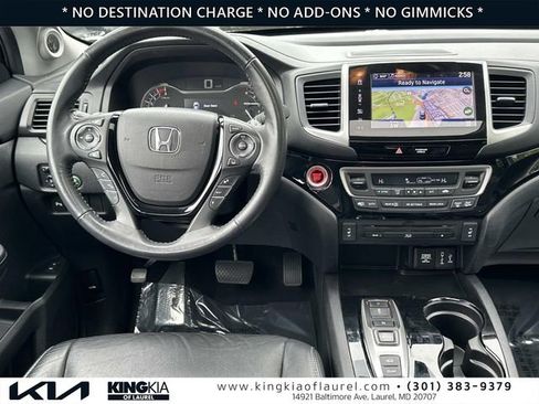 Used 2018 Honda Pilot Touring image 2