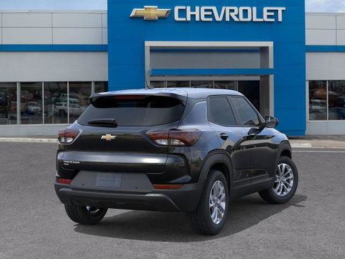 New 2026 Chevrolet TrailBlazer LS image 4